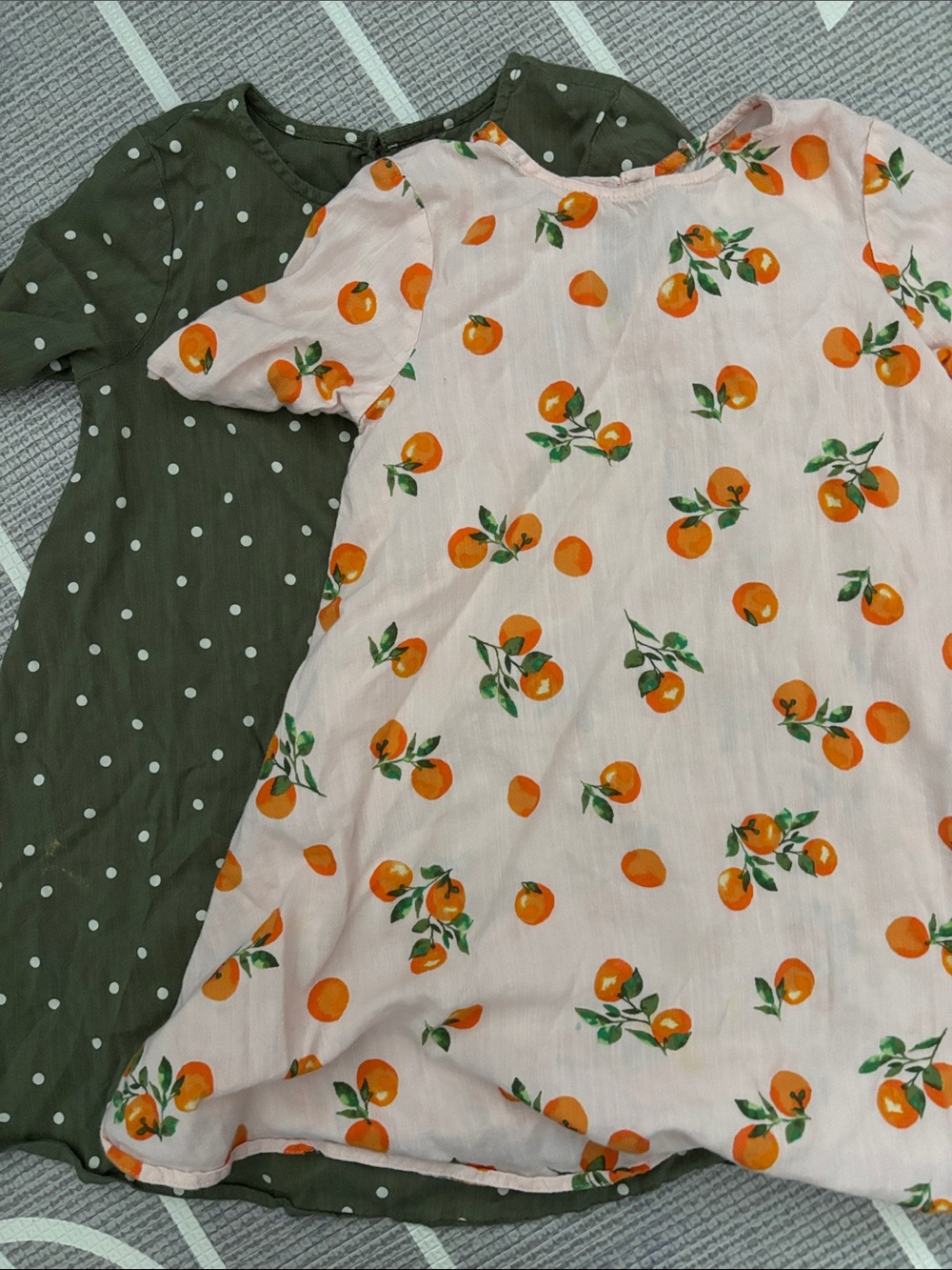 Bundle 2 Old Navy summer swing girl 5T dresses clementine orange and dot